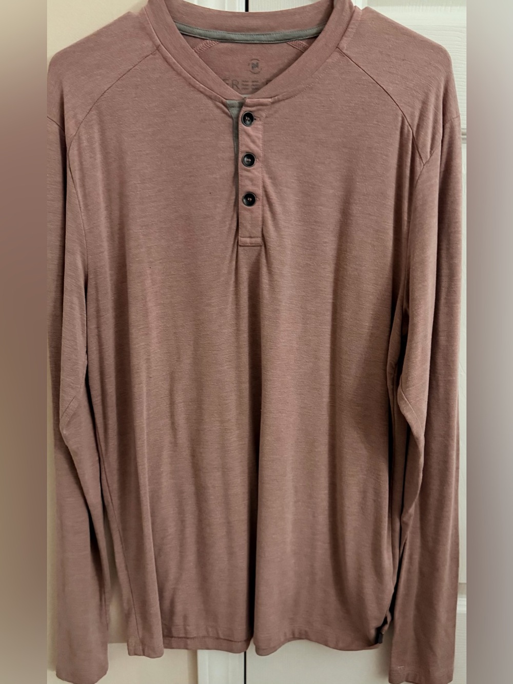 FreeFly Lightweight Mauve Colored Mens M Long Sleeve Shirt